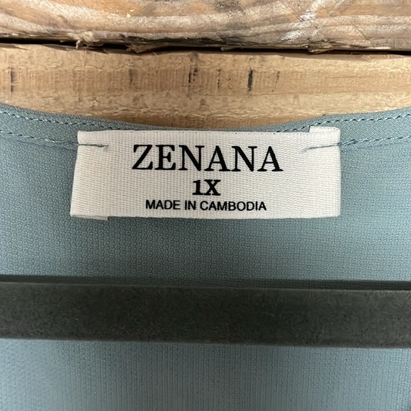 Zenana size 1X button down sage color blouse - Picture 2 of 8